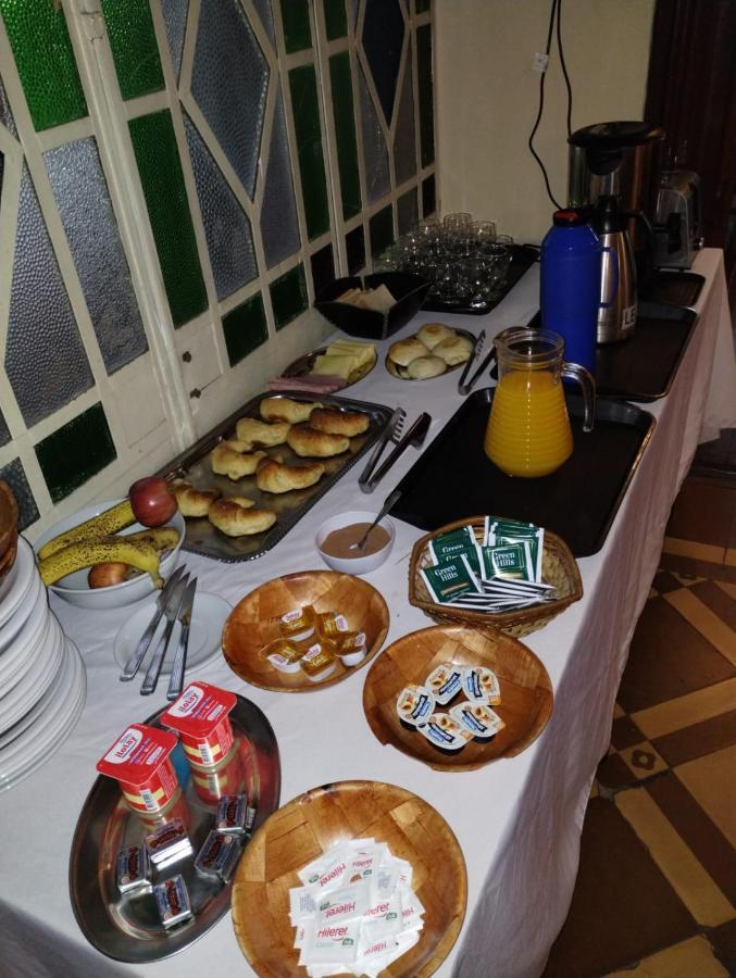 Posada Chalet De Bassi ゴドイ・クルス エクステリア 写真