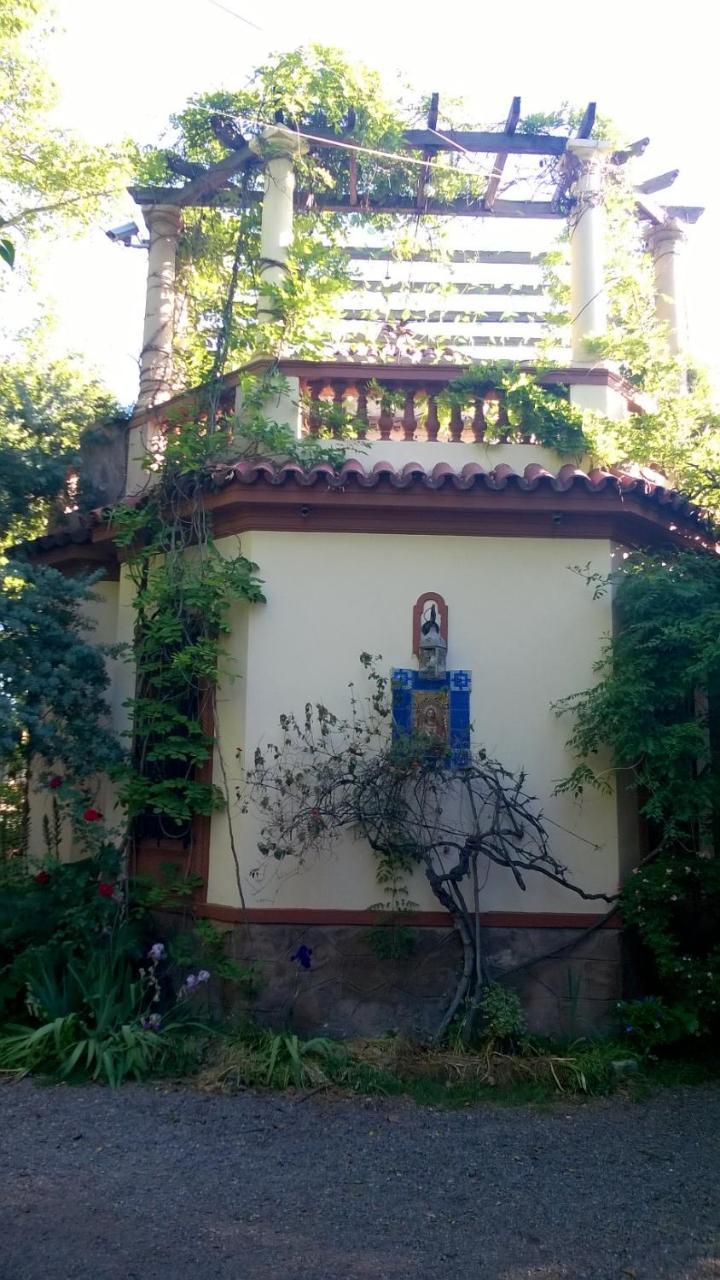 Posada Chalet De Bassi ゴドイ・クルス エクステリア 写真